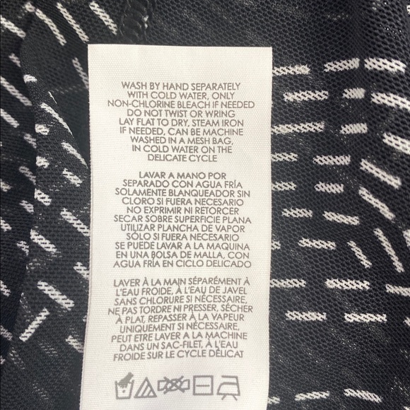 Cabi Deco Turtleneck - Picture 8 of 8